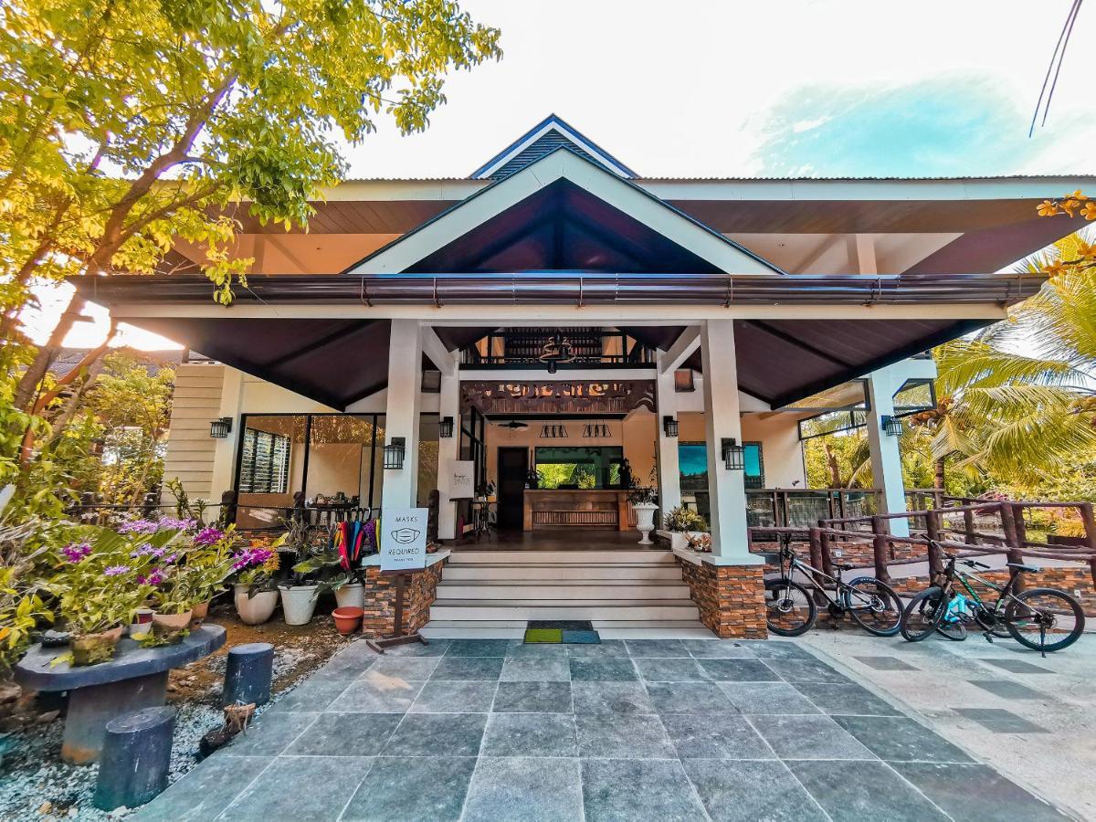 Loboc River Resort Extérieur photo