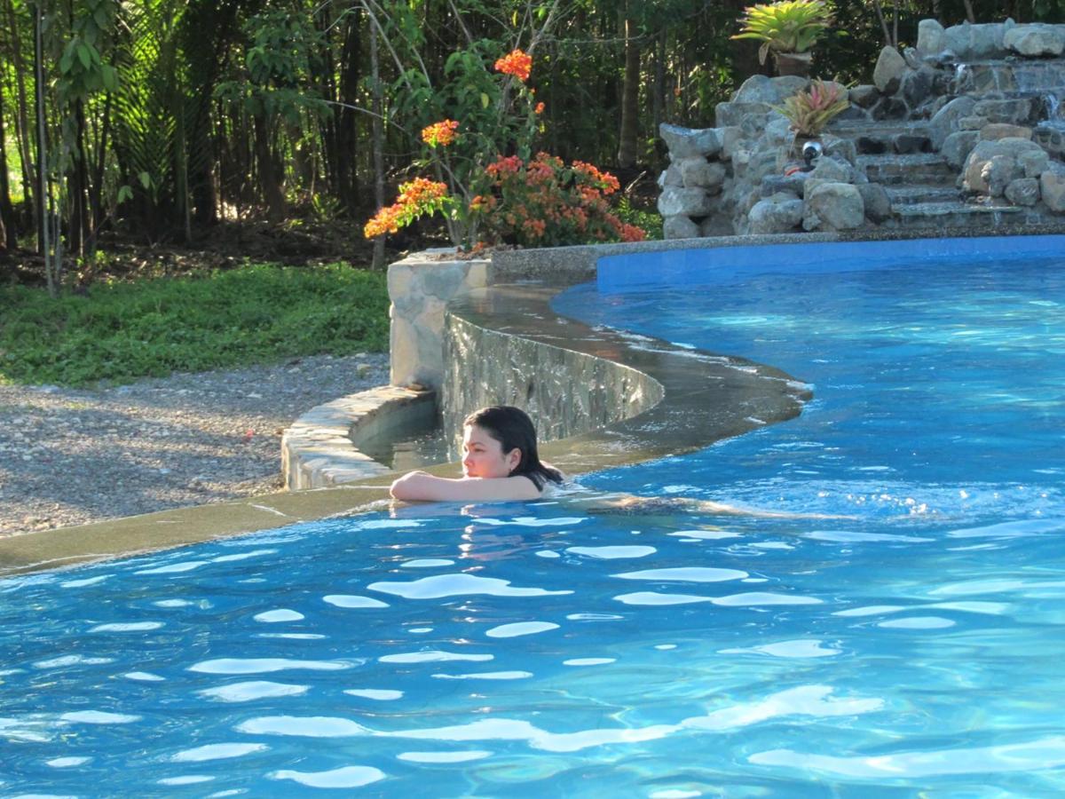 Loboc River Resort Extérieur photo