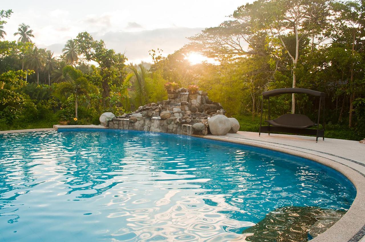 Loboc River Resort Extérieur photo
